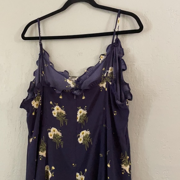 NWOT BP Ruffle Trim Floral Print MIDI Dress - Picture 7 of 10